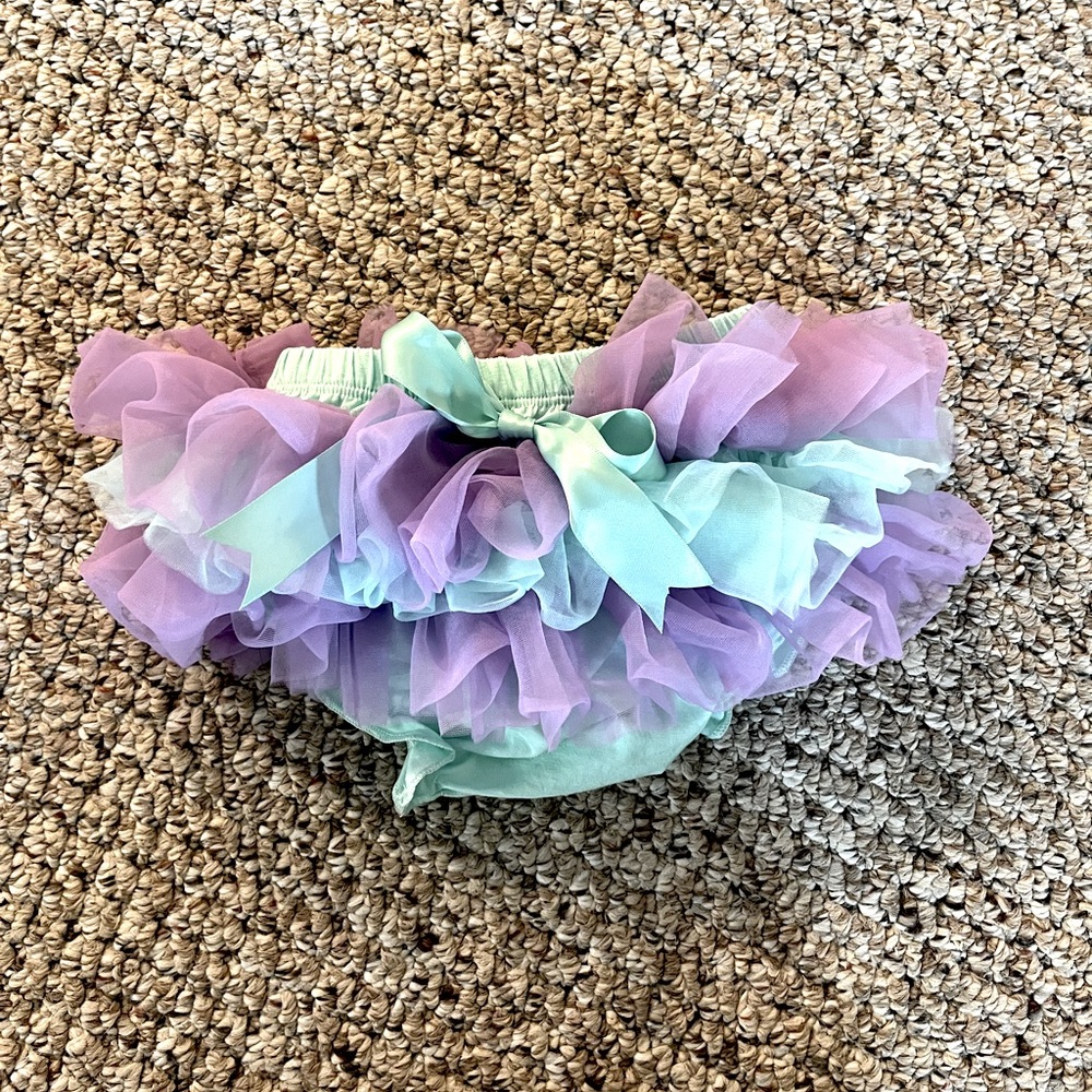 Baby Girl ruffled bloomer